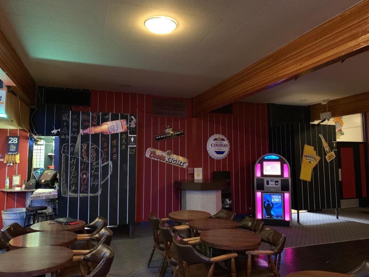 Manitou Motor Inn Luaran gambar