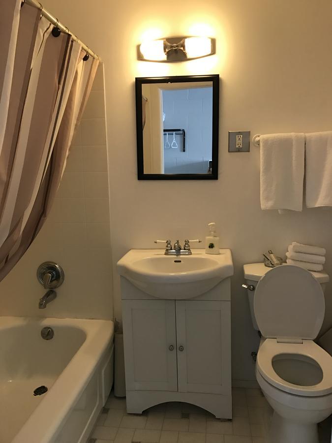 Manitou Motor Inn Luaran gambar
